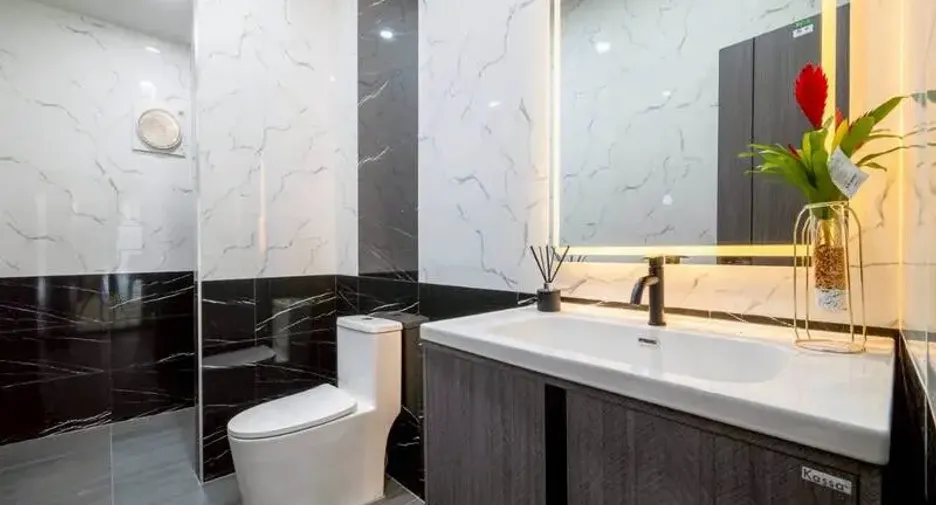 For sale 4 bedrooms villa in East Pattaya, Pattaya