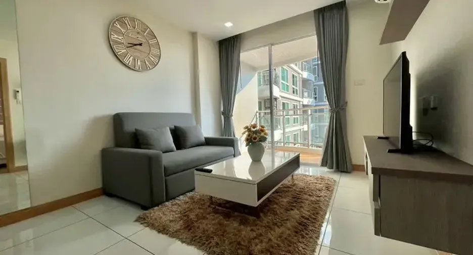 For sale 1 bed condo in Sattahip, Chonburi
