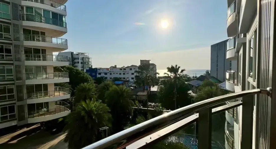 For sale 1 bed condo in Sattahip, Chonburi
