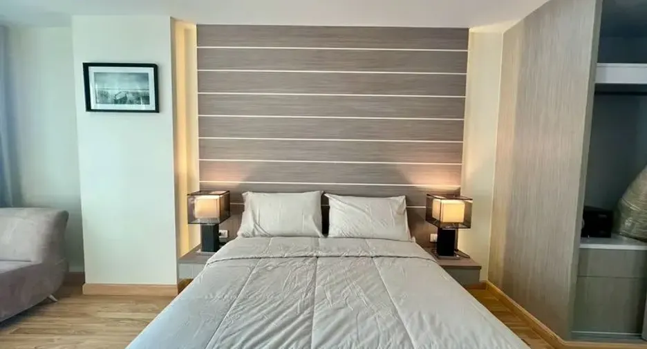 For sale 1 bed condo in Sattahip, Chonburi