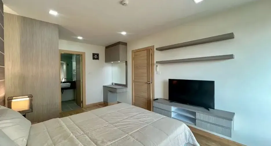 For sale 1 bed condo in Sattahip, Chonburi
