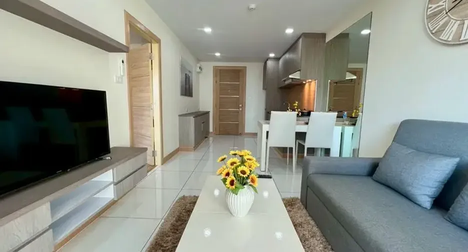 For sale 1 bed condo in Sattahip, Chonburi