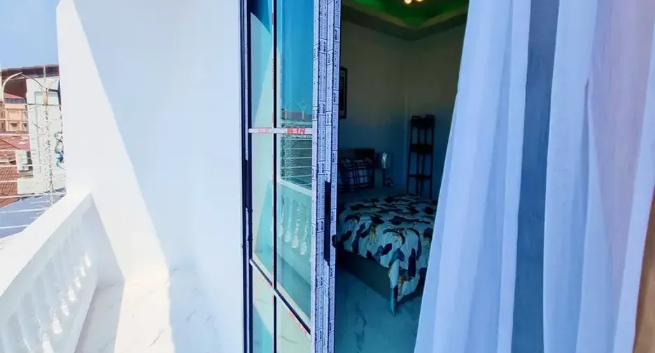 For sale 3 bedrooms townhouse in East Pattaya, Pattaya