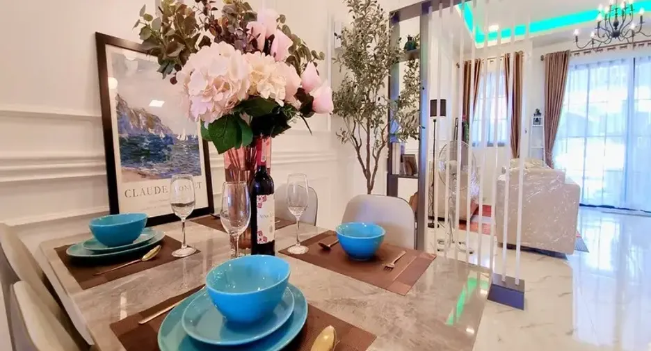 For sale 3 bedrooms townhouse in East Pattaya, Pattaya