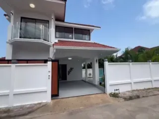 For sale 4 bedrooms house in Bang Lamung, Chonburi