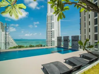 For rent 2 bedrooms condo in Bang Lamung, Chonburi