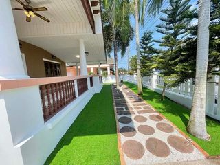For sale 3 bedrooms villa in Bang Lamung, Chonburi