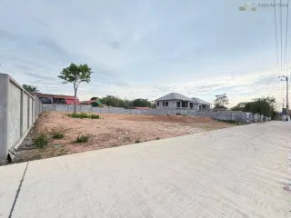 出售 土地 在 Bang Lamung, Chon Buri