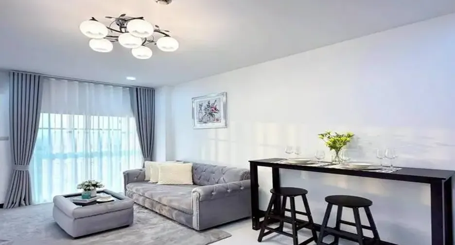 For sale 1 bed condo in East Pattaya, Pattaya