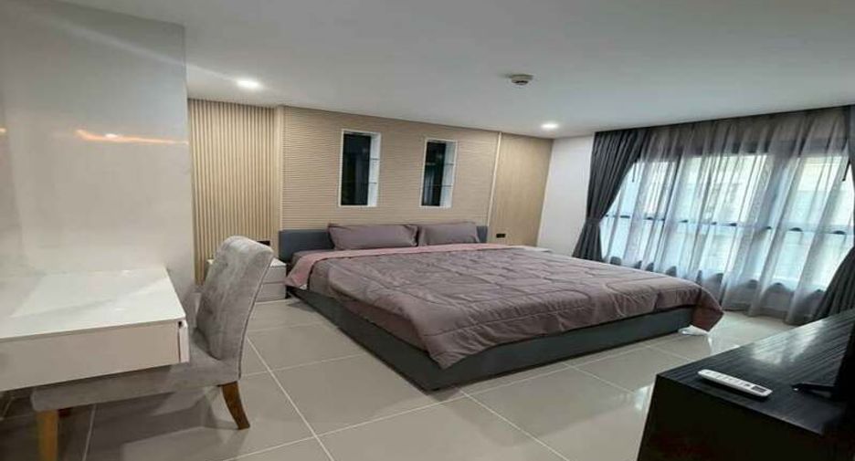 For sale 1 bed condo in East Pattaya, Pattaya