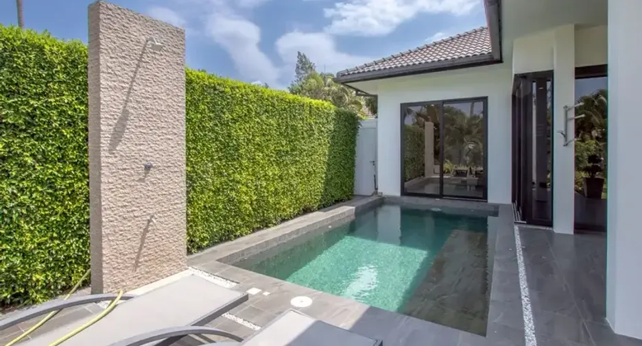 For sale 2 bedrooms villa in Huay Yai, Pattaya