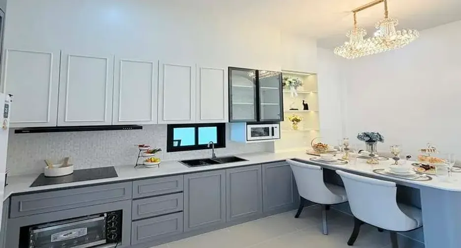 Villa en venta de 4 habitaciones en East Pattaya, Pattaya
