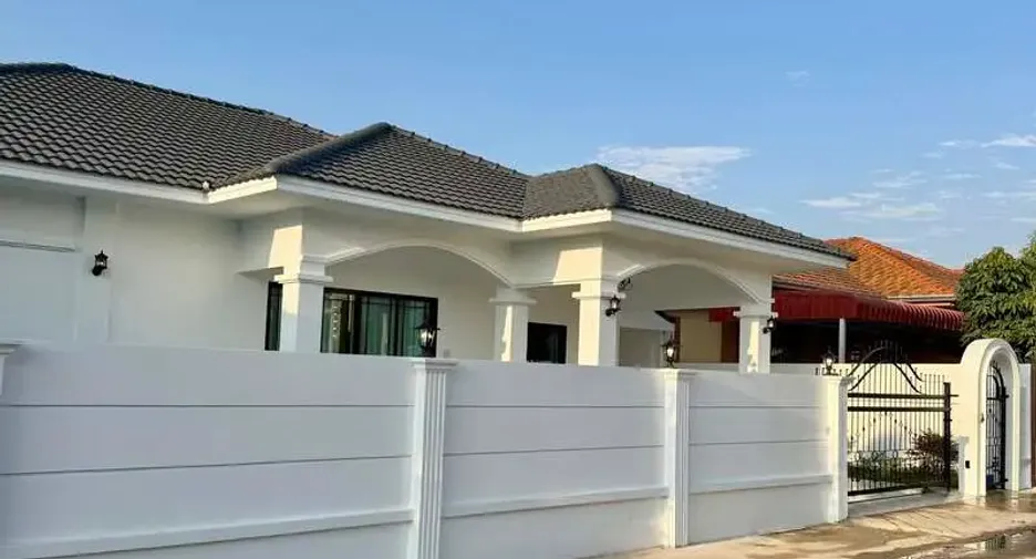 Villa en venta de 4 habitaciones en East Pattaya, Pattaya