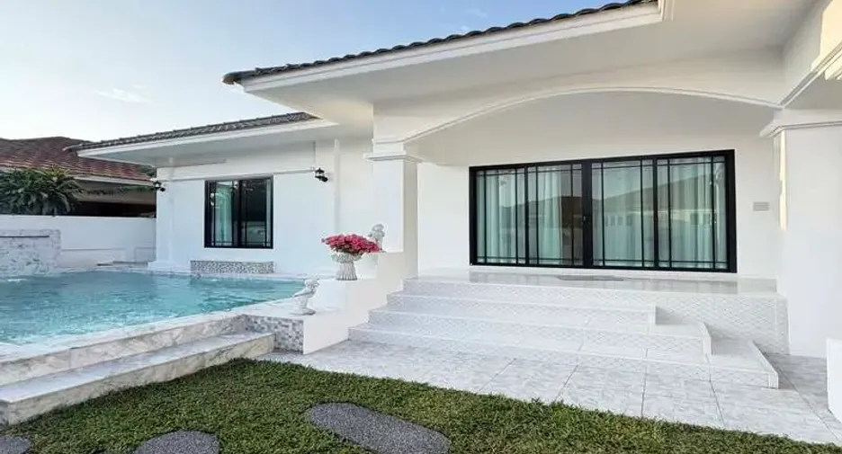 Villa en venta de 4 habitaciones en East Pattaya, Pattaya