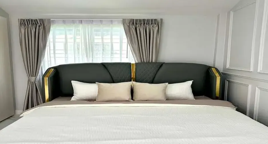 For sale 2 bedrooms house in East Pattaya, Pattaya