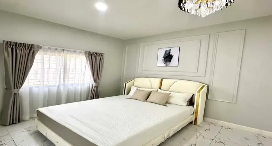For sale 2 bedrooms house in East Pattaya, Pattaya