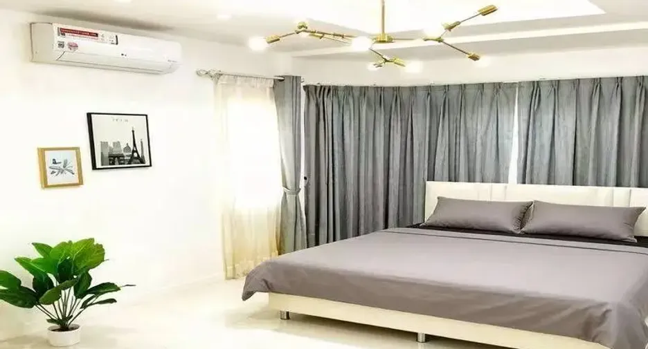 For sale 3 bedrooms house in East Pattaya, Pattaya