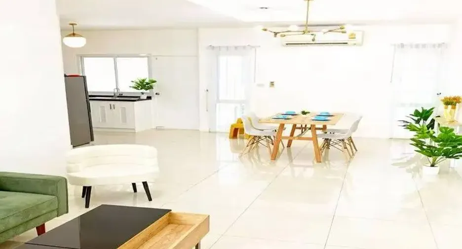 For sale 3 bedrooms house in East Pattaya, Pattaya