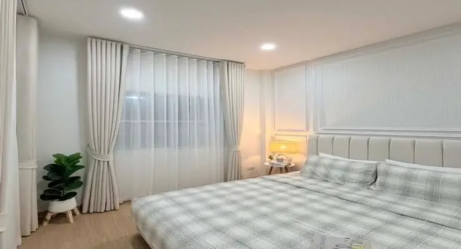 For sale 2 bedrooms townhouse in East Pattaya, Pattaya