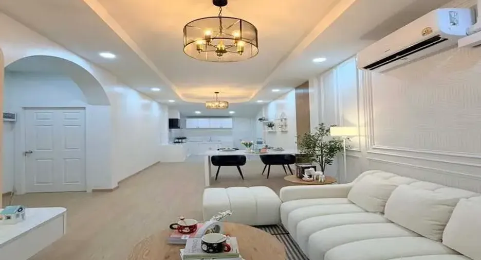 For sale 2 bedrooms townhouse in East Pattaya, Pattaya