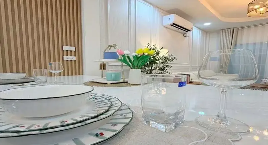 For sale 2 bedrooms townhouse in East Pattaya, Pattaya