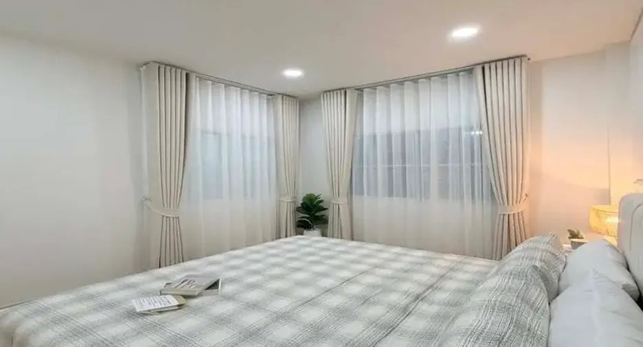 For sale 2 bedrooms townhouse in East Pattaya, Pattaya