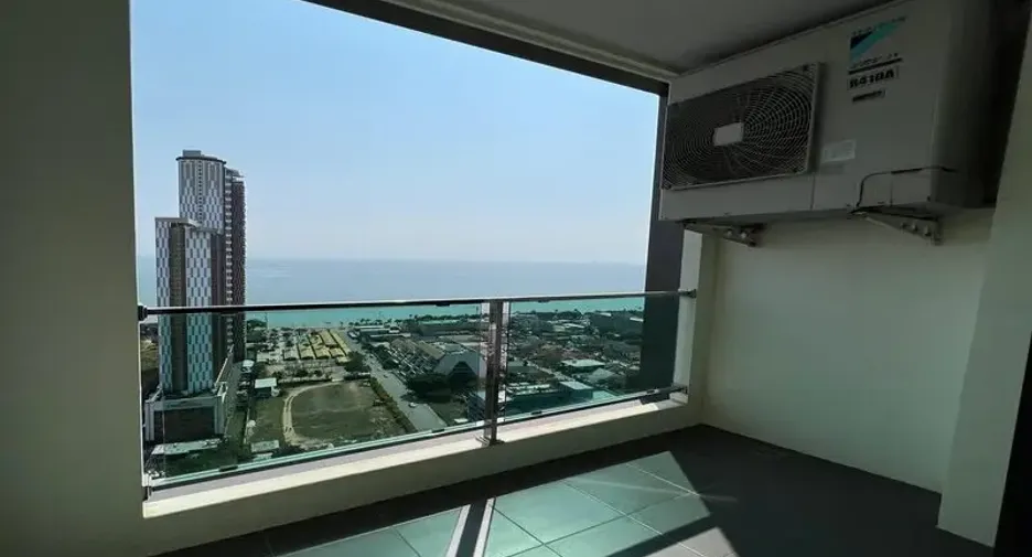 For sale 2 bedrooms condo in Jomtien, Pattaya
