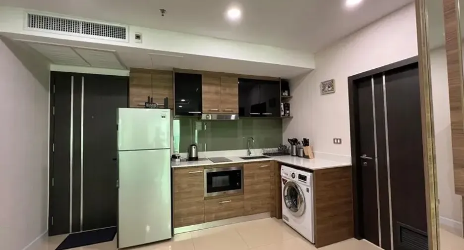 For sale 2 bedrooms condo in Jomtien, Pattaya