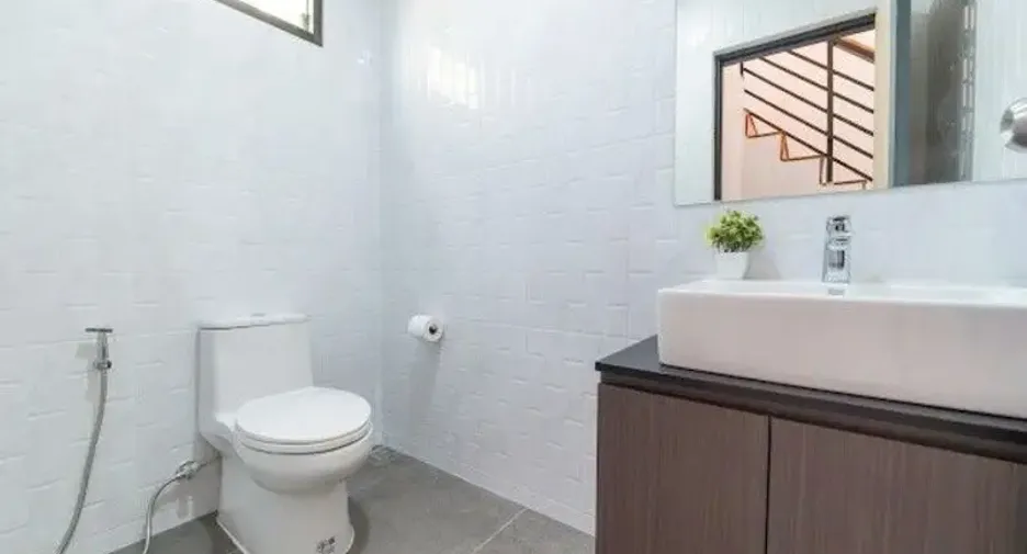 For sale 6 bedrooms villa in Bang Lamung, Chonburi