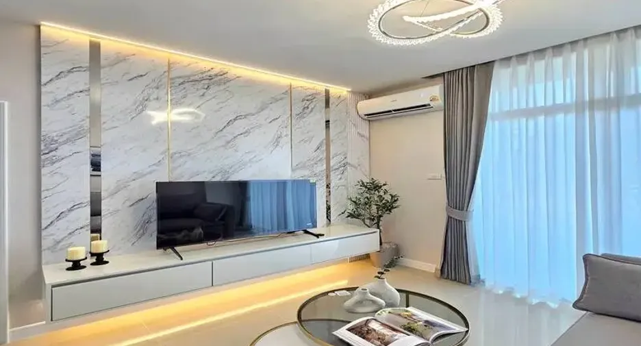 For sale 1 bed condo in East Pattaya, Pattaya