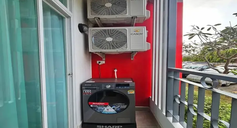 For sale 1 bed condo in East Pattaya, Pattaya