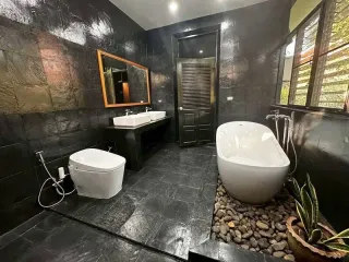 Продажа 4 спальни дом в Банг Сарай, Паттайя