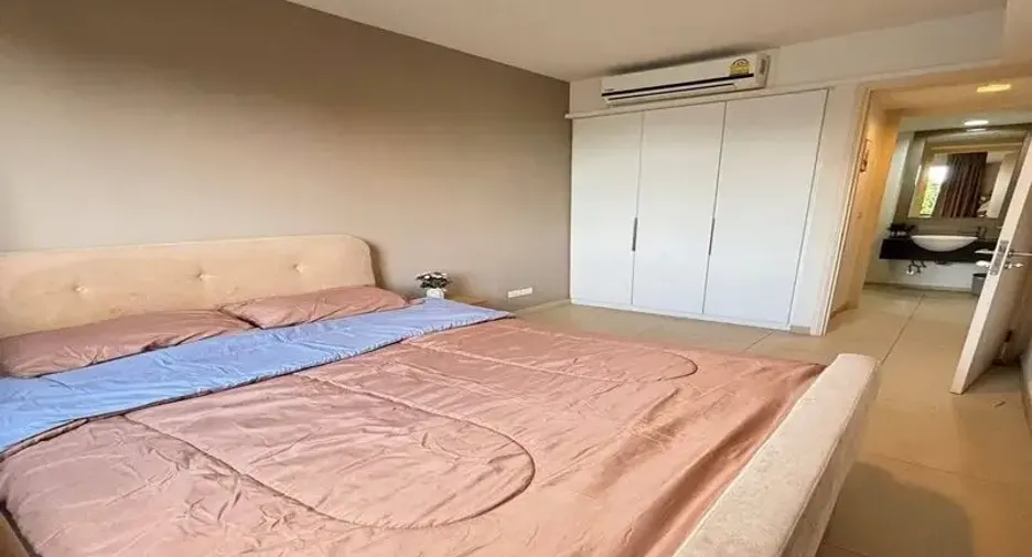 For sale 1 bed condo in Pratumnak, Pattaya