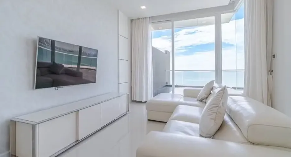 For sale 3 bedrooms condo in Sattahip, Chonburi