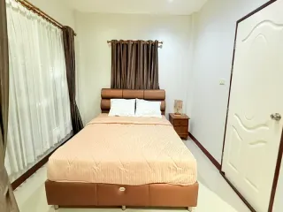 For sale 3 bedrooms townhouse in Bang Lamung, Chonburi