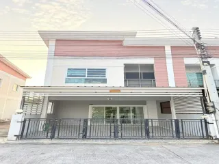 For sale 3 bedrooms townhouse in Bang Lamung, Chonburi
