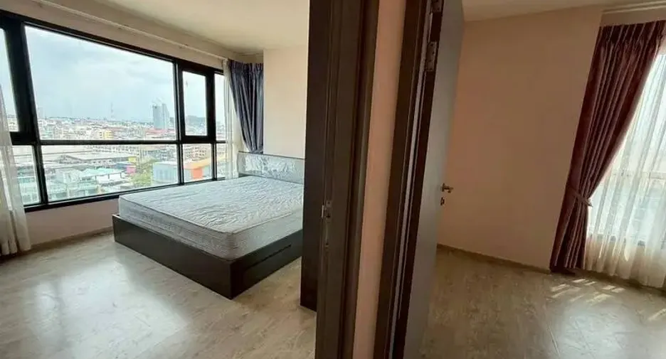 For sale 2 bedrooms condo in South Pattaya, Pattaya