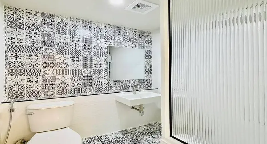 Casa en venta de 2 habitaciones en Bang Lamung, Chonburi