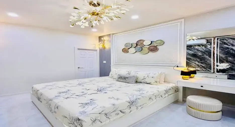 Casa en venta de 2 habitaciones en Bang Lamung, Chonburi