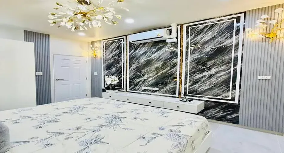 Casa en venta de 2 habitaciones en Bang Lamung, Chonburi