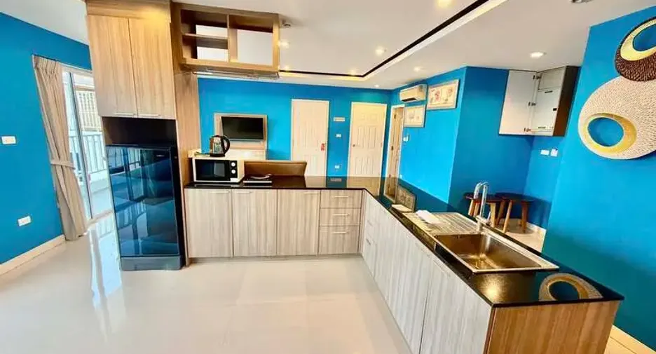 For sale 4 bedrooms condo in Pratumnak, Pattaya