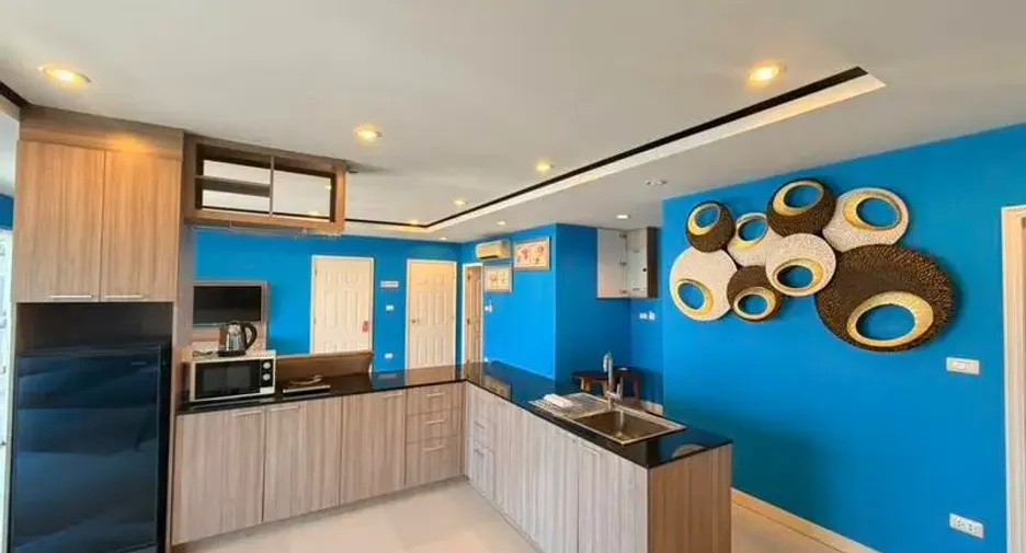 For sale 4 bedrooms condo in Pratumnak, Pattaya