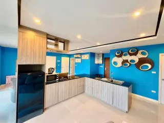 For sale 4 bedrooms condo in Bang Lamung, Chonburi