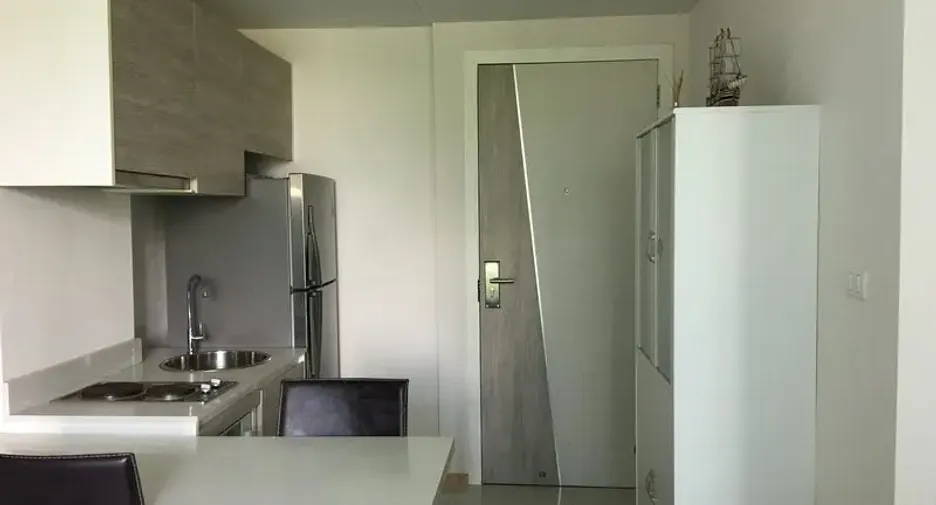 For rent studio condo in Jomtien, Pattaya