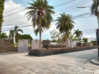 For sale 5 ベッドルーム house in Bang Lamung, Chonburi