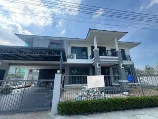 À vendre 4 chambres maison à Bang Lamung, Chonburi