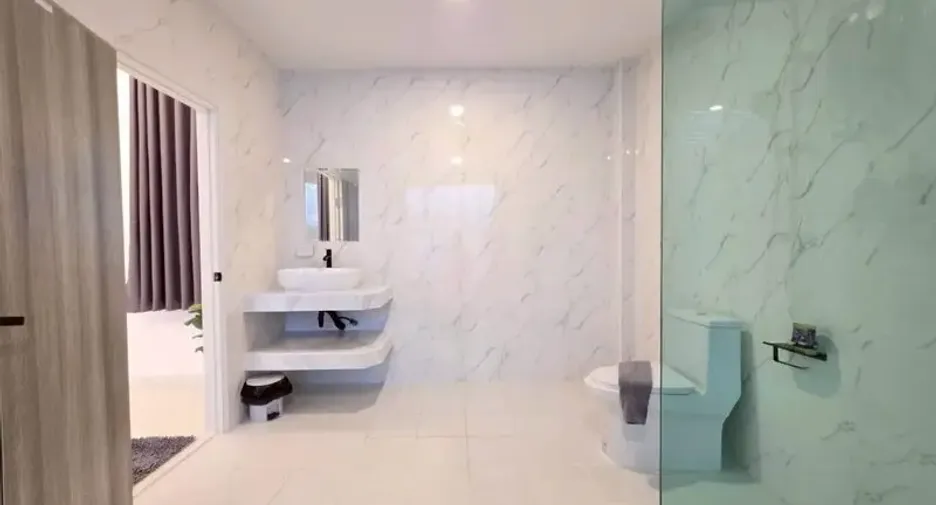 À vendre 5 chambres villa à Huay Yai, Pattaya