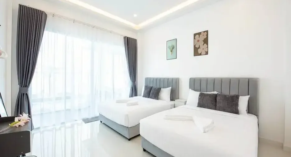 À vendre 5 chambres villa à Huay Yai, Pattaya