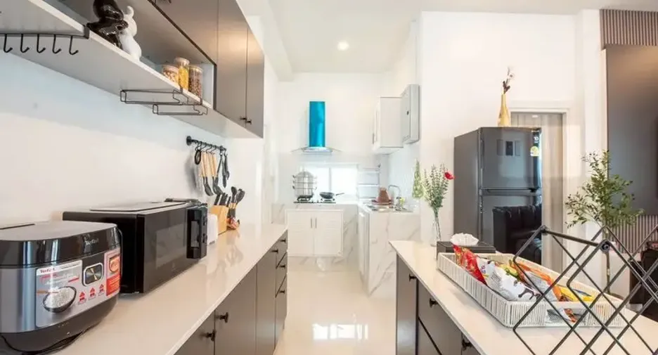 À vendre 5 chambres villa à Huay Yai, Pattaya