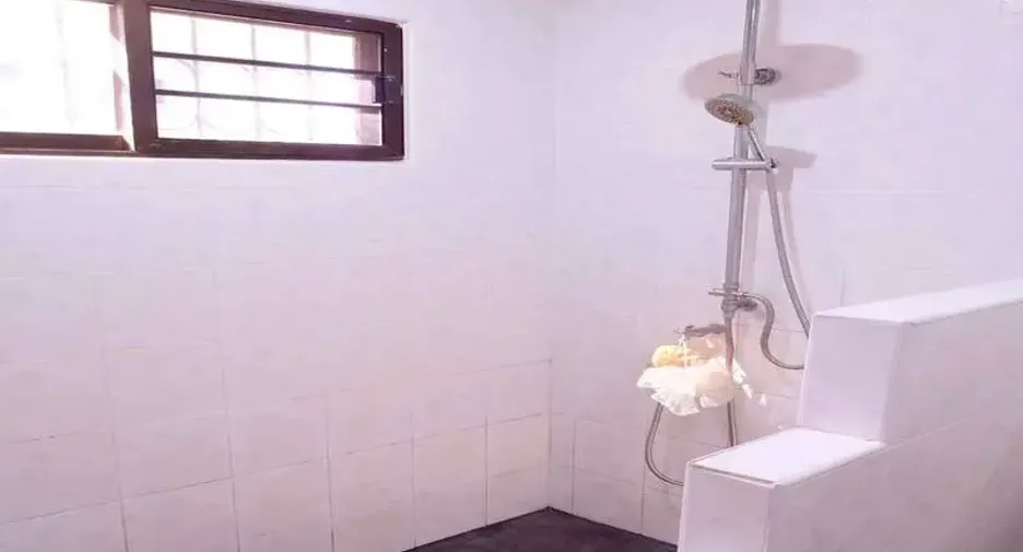 For sale 3 bedrooms house in East Pattaya, Pattaya